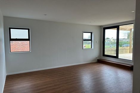 Photo of property in 68 Staveley Avenue, Mount Roskill, Auckland, 1041