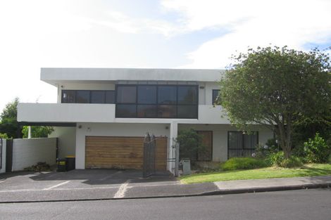 Photo of property in 1 Mcbreen Avenue, Northcote, Auckland, 0627