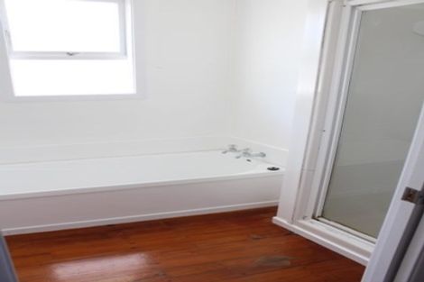 Photo of property in 98 Silverdale Road, Silverdale, Hamilton, 3216