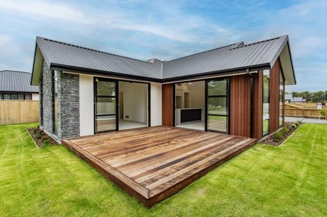 Photo of property in 1 Gulati Lane, Mairehau, Christchurch, 8052
