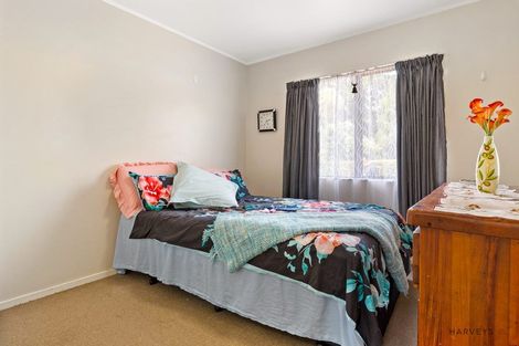 Photo of property in 2/42 Godley Road, Green Bay, Auckland, 0604