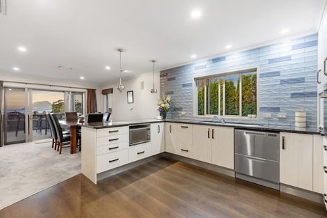 Photo of property in 39a Seaview Road, Otumoetai, Tauranga, 3110