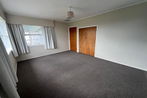 Photo of property in 107 Bradbury Road, Botany Downs, Auckland, 2010