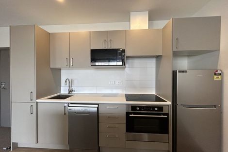 Photo of property in Wyndham Gardens Apartments, 30 Red Oaks Drive, Frankton, Queenstown, 9300