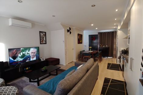 Photo of property in 9 Vincent Lane, Hobsonville, Auckland, 0616