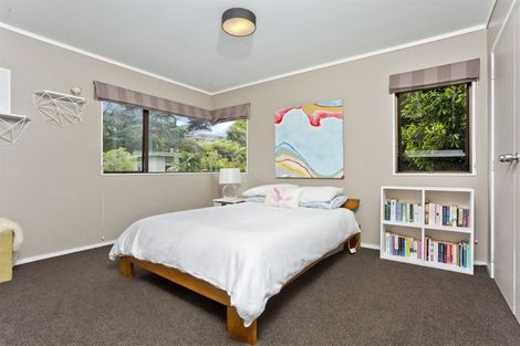 Photo of property in 3/82 Parr Terrace, Castor Bay, Auckland, 0620