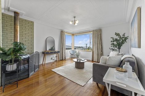 Photo of property in 75 Gilkison Street, Halfway Bush, Dunedin, 9010
