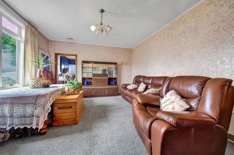 Photo of property in 22 Hunter Street, Hawera, 4610