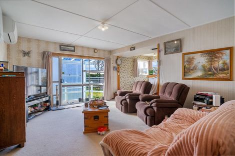 Photo of property in 55 Grange Street, Winton, 9720