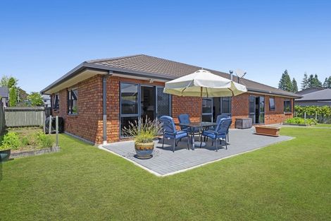 Photo of property in 10 Owhatiura Drive, Lynmore, Rotorua, 3010