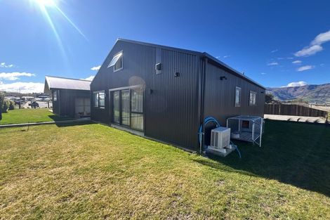Photo of property in 68 Little Maude Drive, Lake Hawea, 9382