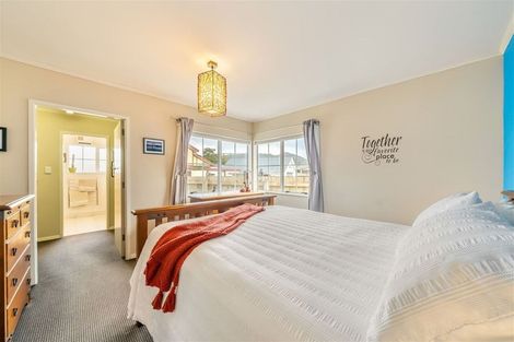 Photo of property in 33 Milton Street, Trentham, Upper Hutt, 5018