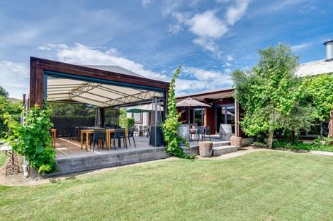 Photo of property in 275 Te Mata Road, Havelock North, 4294