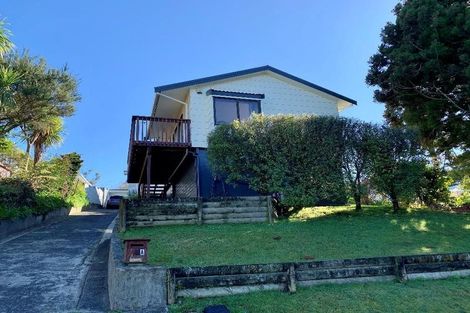 Photo of property in 1/11 Park Road, Glenfield, Auckland, 0629