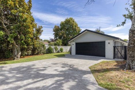 Photo of property in 14 Fiesta Grove, Raumati Beach, Paraparaumu, 5032