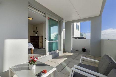 Photo of property in 4a Dawson Street, New Plymouth, 4310