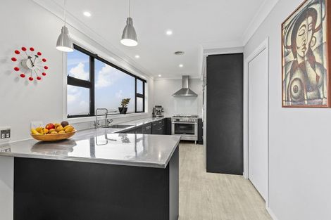 Photo of property in 98 Downing Street, Crofton Downs, Wellington, 6035