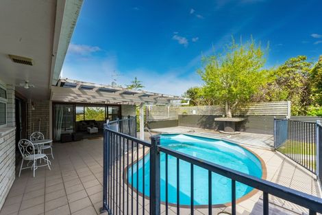 Photo of property in 2/6 Armstrong Grove, Hilltop, Taupo, 3330