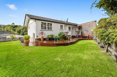 Photo of property in 43 Cranston Street, Torbay, Auckland, 0632