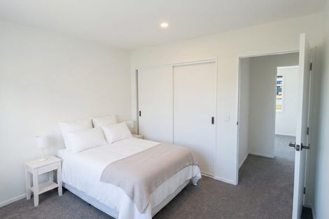 Photo of property in 23a Crosby Road, West Harbour, Auckland, 0618