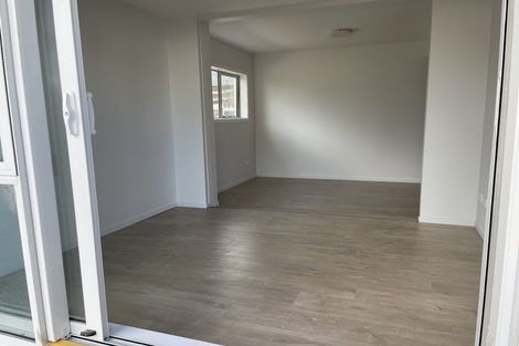 Photo of property in 1/163 Onewa Road, Birkenhead, Auckland, 0626