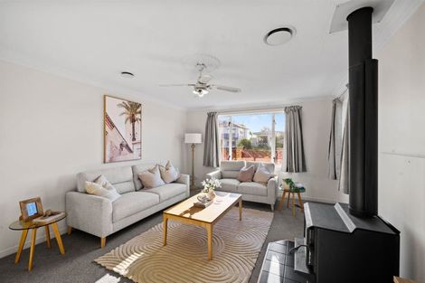 Photo of property in 45 Effingham Street, North New Brighton, Christchurch, 8083