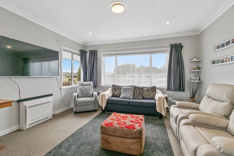 Photo of property in 15 Worcester Street, Levin, 5510