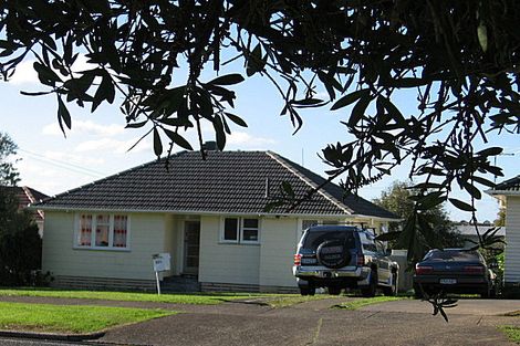 Photo of property in 220 Bairds Road, Otara, Auckland, 2023