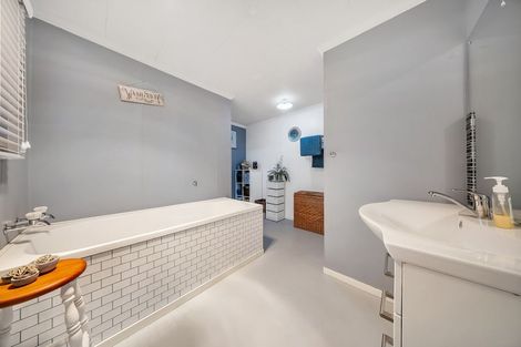 Photo of property in 89 Sinclair Road, Te Anau, 9679