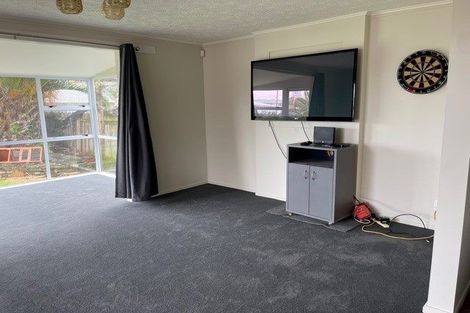 Photo of property in 42 Tiraumea Drive, Pakuranga, Auckland, 2010
