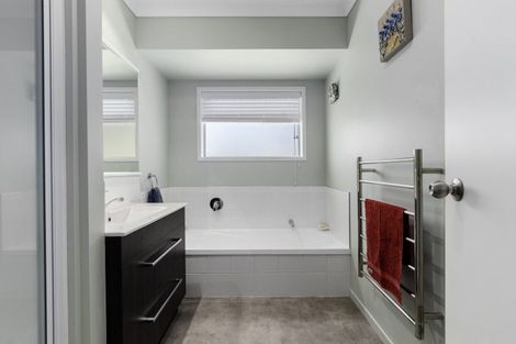 Photo of property in 51 Orange Lane, Bethlehem, Tauranga, 3110