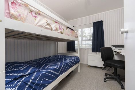 Photo of property in 10 Arawa Place, Onerahi, Whangarei, 0110