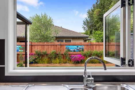 Photo of property in 69 Bathurst Crescent, Pyes Pa, Tauranga, 3112