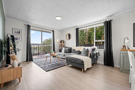 Photo of property in 1/63 Rosier Road, Glen Eden, Auckland, 0602