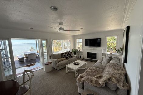 Photo of property in 15 Torkar Road, Clarks Beach, 2122