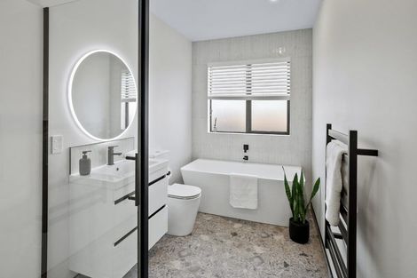 Photo of property in 25 Oralee Terrace, Peacocke, Hamilton, 3206