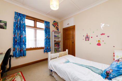 Photo of property in 24 Miro Street, Takaro, Palmerston North, 4410