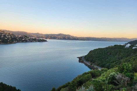 Photo of property in 43 Kaikoura Street, Maupuia, Wellington, 6022