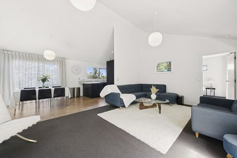 Photo of property in 45 Burma Road, Khandallah, Wellington, 6035