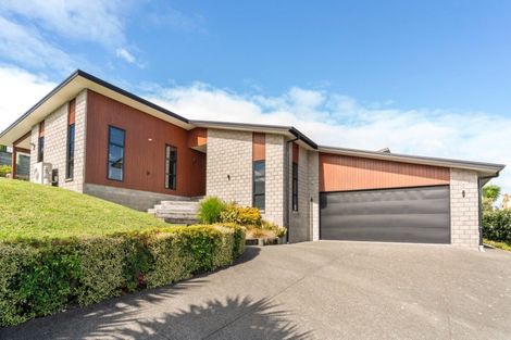 Photo of property in 9 Utopia Park Heights, Welcome Bay, Tauranga, 3112