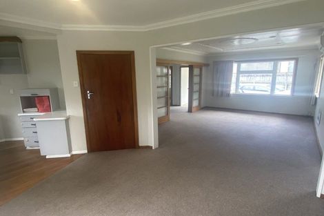 Photo of property in 5a Lorna Street, Lynmouth, New Plymouth, 4310