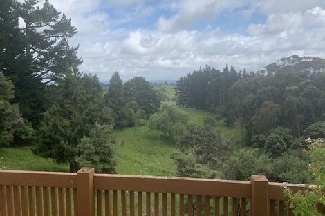 Photo of property in 67 Red Hills Road, Massey, Auckland, 0614