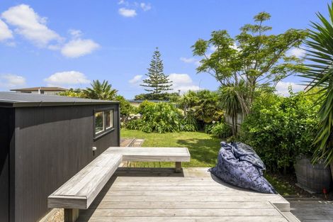 Photo of property in 108 Charles Street, Westshore, Napier, 4110