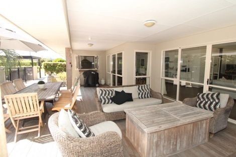 Photo of property in 708 Matarangi Drive, Matarangi, Whitianga, 3592