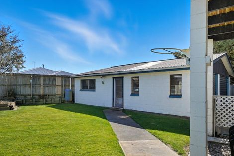 Photo of property in 15 Bowie Drive, Woodend, 7610