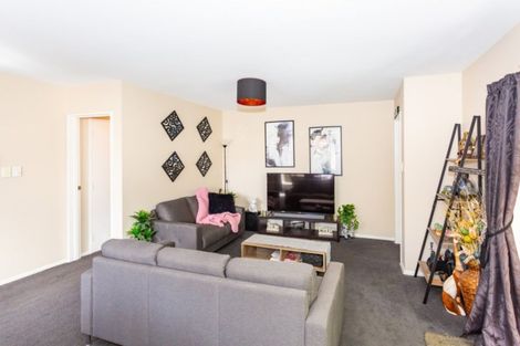 Photo of property in 2/19 Thistledown Place, Woolston, Christchurch, 8062