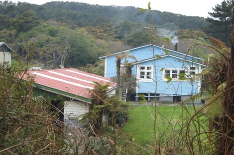 Photo of property in 24 Ross Street, Dunollie, Runanga, 7803