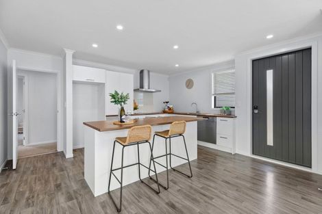 Photo of property in 13a Dickson Road, Papamoa Beach, Papamoa, 3118