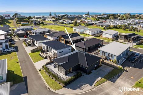Photo of property in 5 Moet Crescent, Waihi Beach, 3611