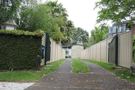 Photo of property in 22 Anarahi Place, Mangere Bridge, Auckland, 2022